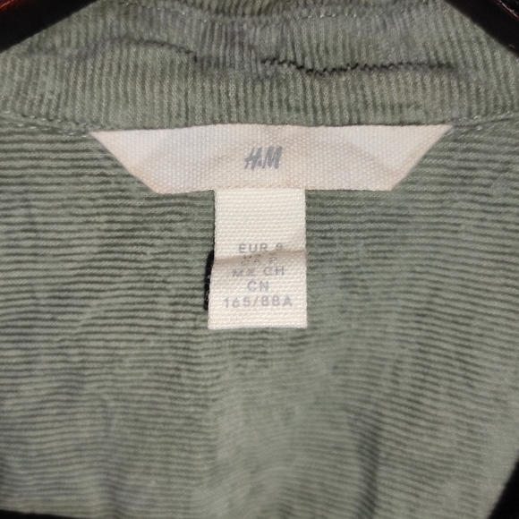 H&M olive Green Corduroy Shirt - Picture 3 of 12